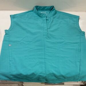 Figs Scrub top